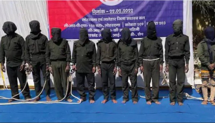 10 लाख का ईनामी बलराम उरावं सहित 9 उग्रवादी गिरफ्तार, सुरक्षा बलों ने चलाया ऑपरेशन डबल बुल