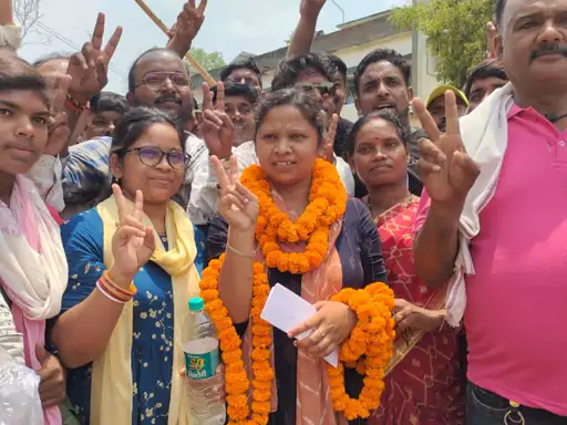 मुख्यमंत्री हेमंत सोरेन की बहन ने पंचायत चुनाव में लहराया परचम, 4488 वोट से निकटतम प्रतिद्वंद्वी को हराया