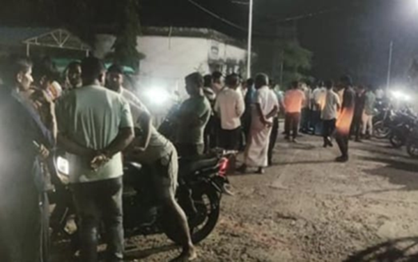 पाकुड़ में गोलियों की गूंज: सोनाजोड़ी मोहल्ले में युवक के घर में घुसकर फायरिंग, एक घायल