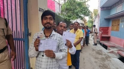 बिहार चुनाव के पहले चरण की 121 सीटों पर मतदान जारी