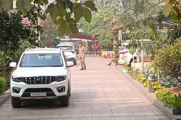 धनबाद में ईडी की बड़ी कार्रवाई: कई कोयला कारोबारियों के ठिकानों पर ताबड़तोड़ छापेमारी