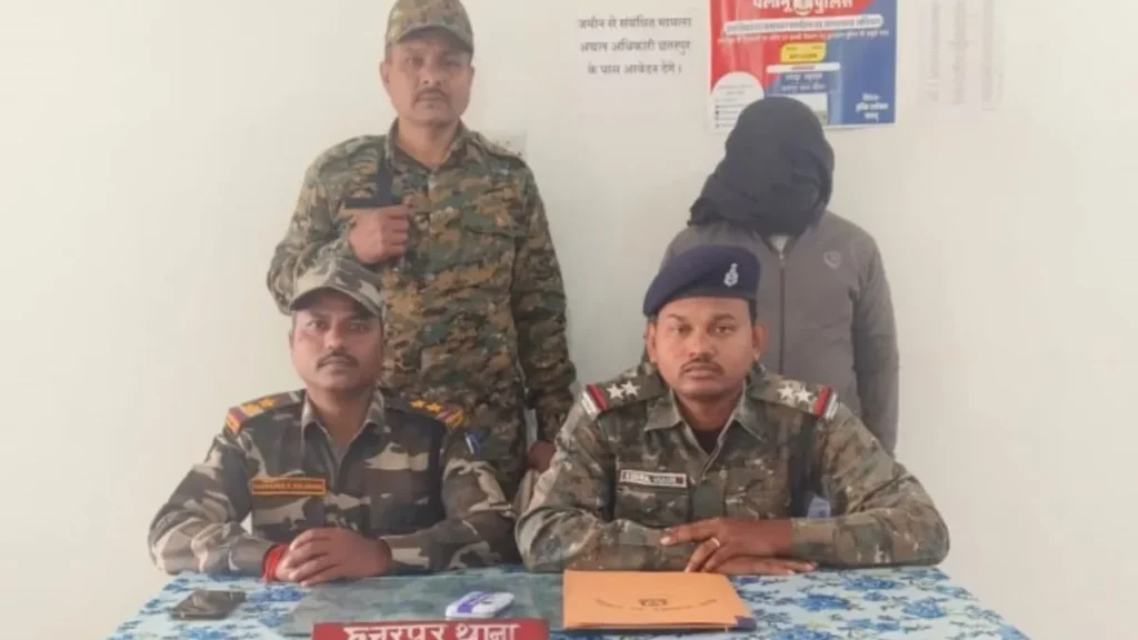 पलामू में झोलाछाप डॉक्टर की शर्मनाक करतूत, पीड़िता से किया दुष्कर्म palamu news, jharkhand crime news, rape case palamu, fake doctor arrested, chhatarpur news, jharkhand police, crime news hindi, palamu breaking news, women crime news, bns act