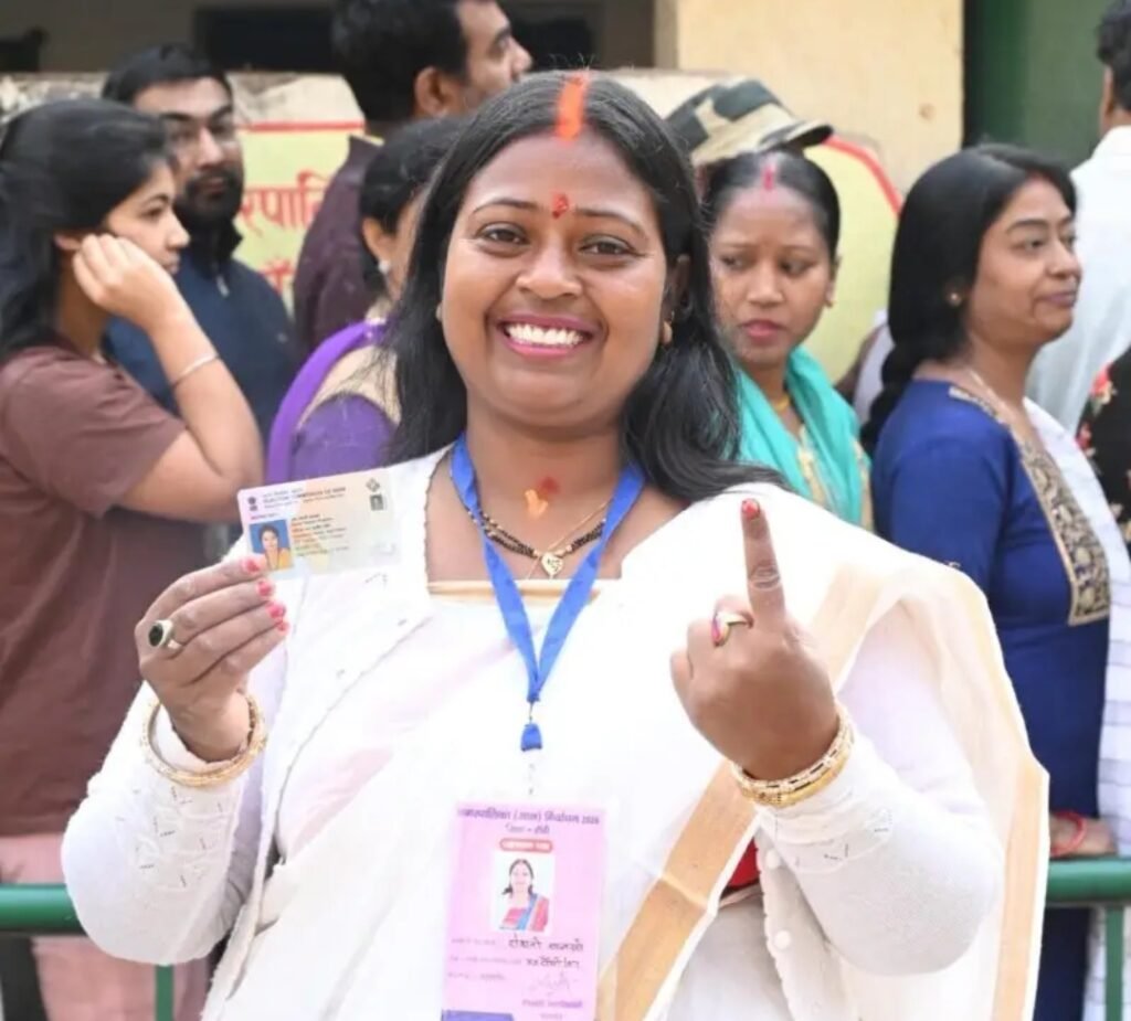 Ranchi Mayor Race: रोशनी खलखो 41 हजार से आगे, रमा खलखो पीछे!