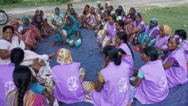 अब गांव में ही होगा विवादों का समाधान, झारखंड में नारी अदालत पायलट प्रोजेक्ट लागू