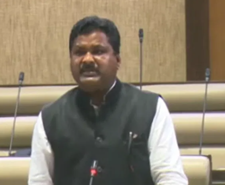 SC/ST/OBC के खाली पदों पर विधायक राजेश कच्छप ने विधानसभा में की बहस, सरकार ने दिया जवाब